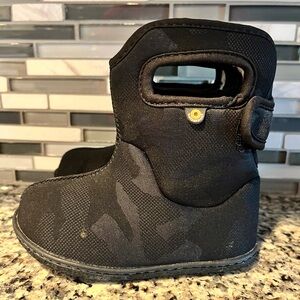 Toddler BOGS winter boots